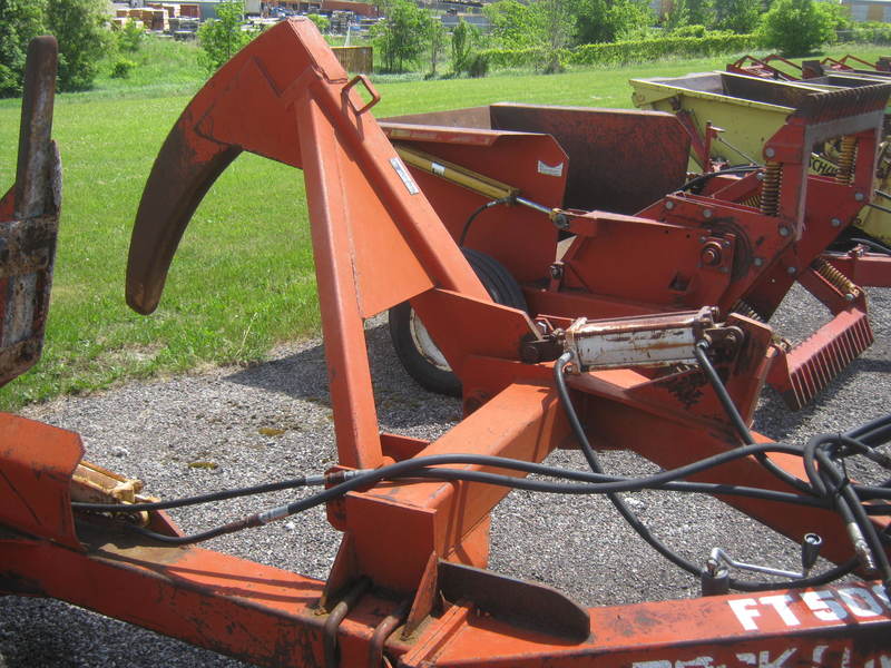 Rock Pickers and Rock Rakes  Rock-o-matic FT500 Rock Fork with Puller Photo